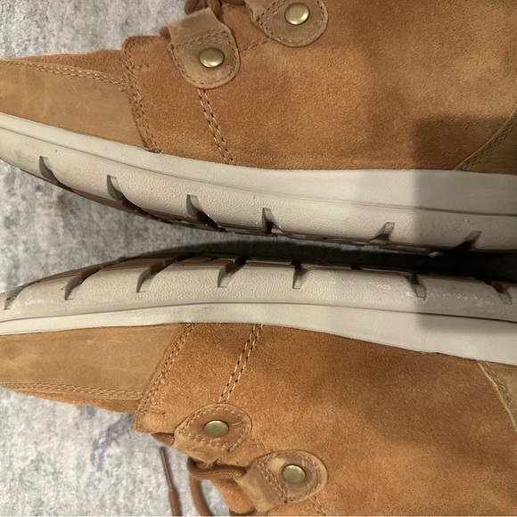 Sorel Women's Brown Waterproof Winter Boots - Picture 3 of 8